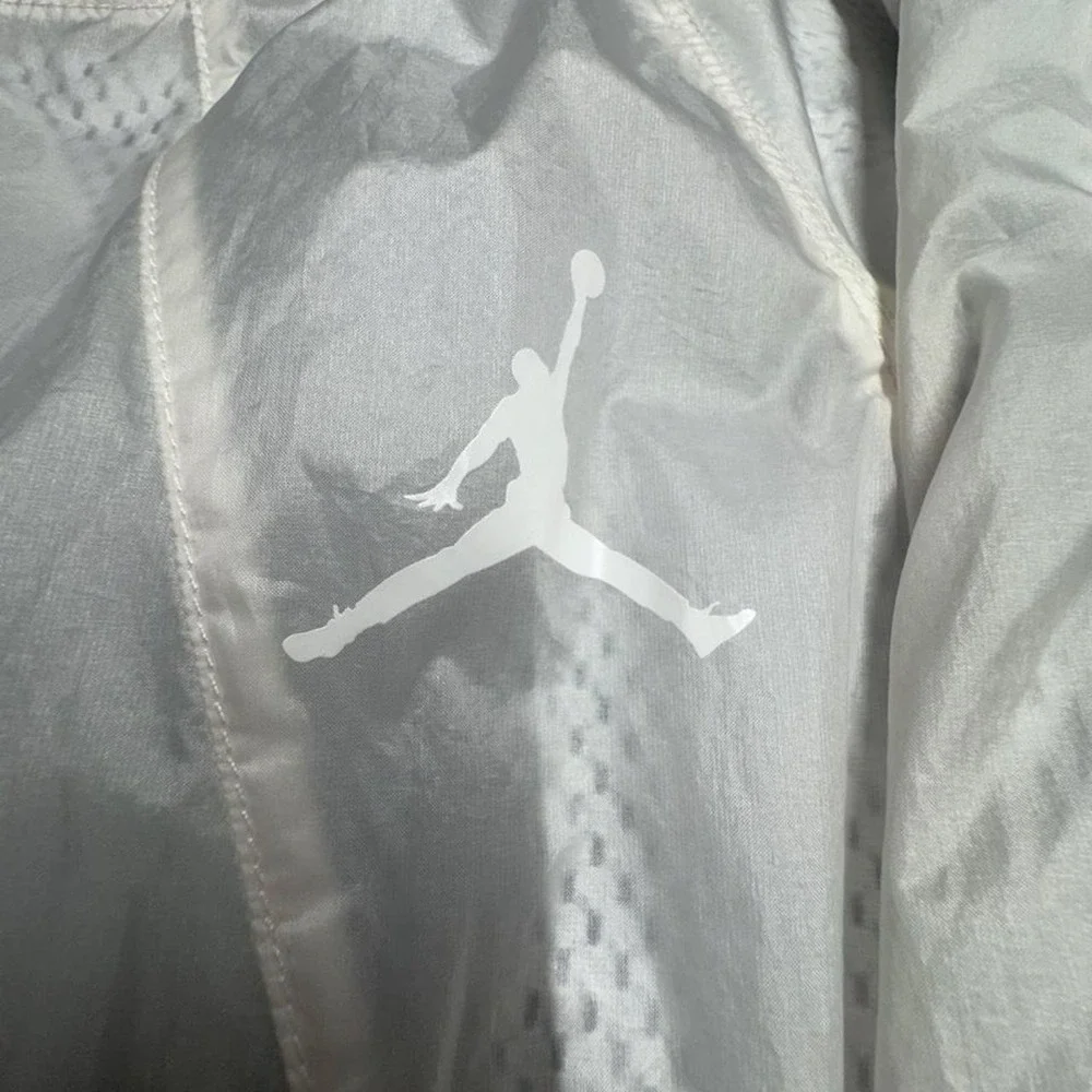 Reversible Air Jordan VII 7 Pinnacle Windbreaker Jacket White Translucent Mens M